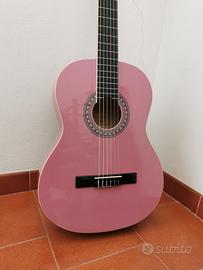 Chitarra in legno rosa