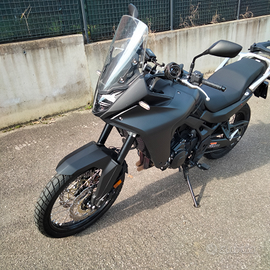 Honda Transalp 750 nero