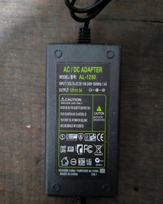 adattatore di alimentazione TOBWOLF