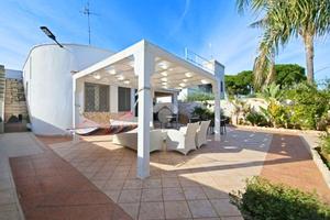 CASA INDIPENDENTE A PORTO CESAREO