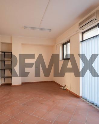 Locale Commerciale - Modica