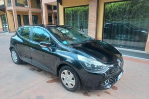 Renault Clio 1.2 75CV 5 porte Wave
