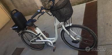 Bicicletta PANTER elettrica con pedalata assistita