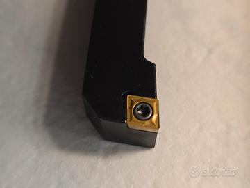 utensile tornio e inserti