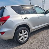 Toyota RAV4-2.2 D-4D 136 CV. Sol*GANCIO TRAINO*