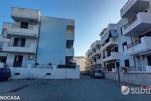 Villafranca, vicino al mare,3 vani e servizi con