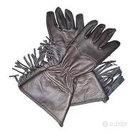 guanti nero con manichetta e frange in pelle