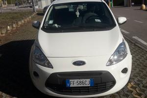 FORD Ka+ 1.2 8V 69CV euro 6E bianca