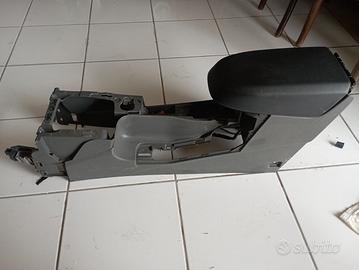 bracciolo tunnel Ford Focus 2008