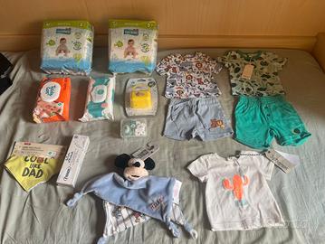 vestiti,ciucci,creme ecc..