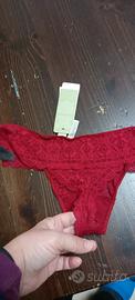 intimo rosso