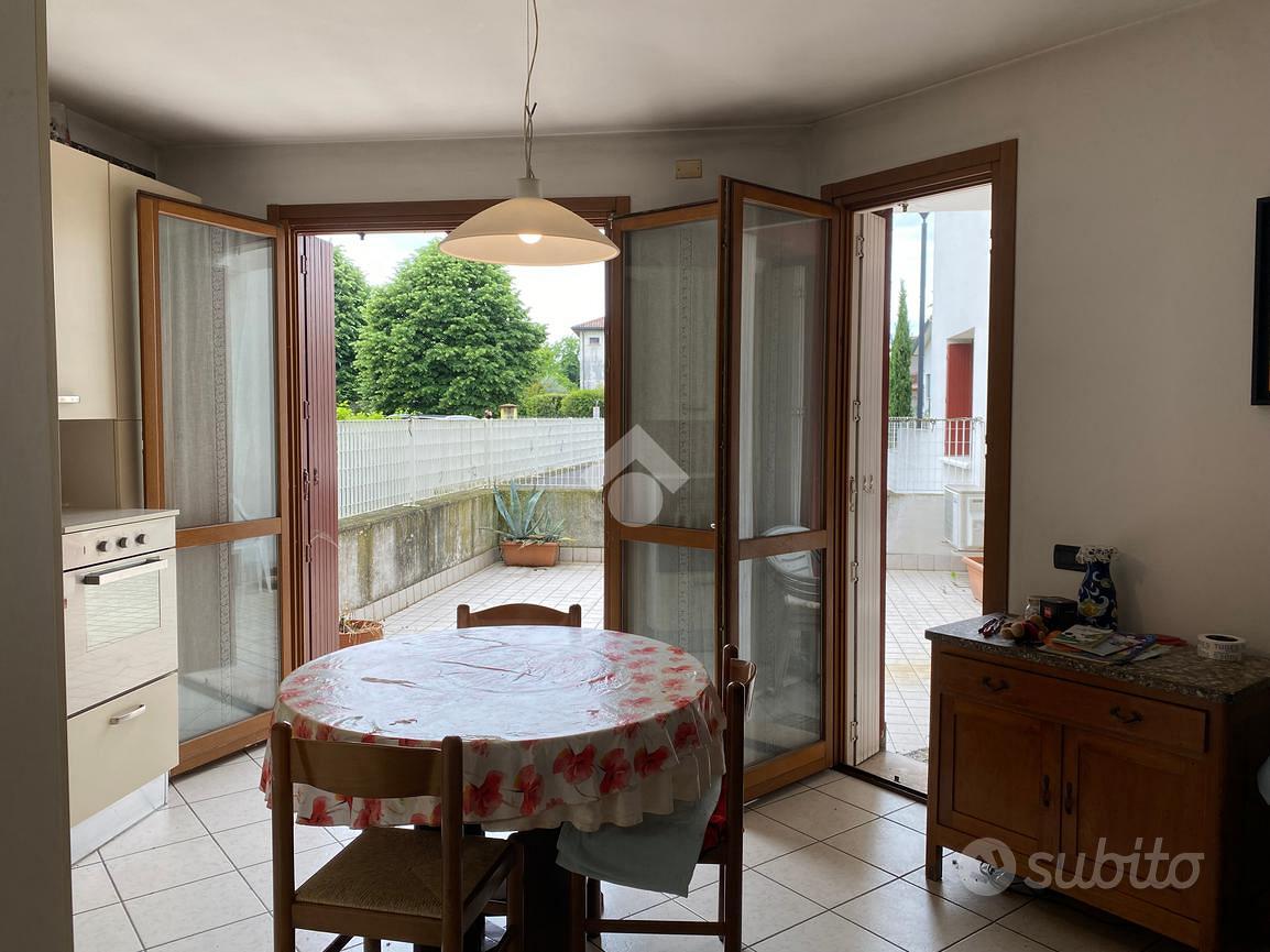 Apartment in Castelfranco Veneto, Cartiera - Altro