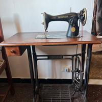 Macchina da cucire Singer vintage anni ‘30