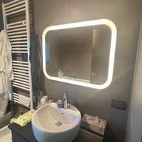 Specchio bagno led