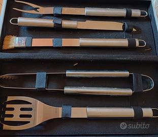 Set barbecue con valigetta 