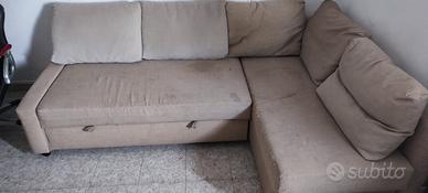 Divano Ikea grigio