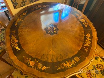 Tavolo intarsiato inglese a vela 800'