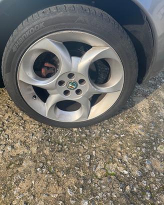 Cerchi 17 alfa romeo 147