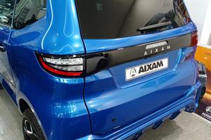 MicroCar AiXaM elettrica Blu