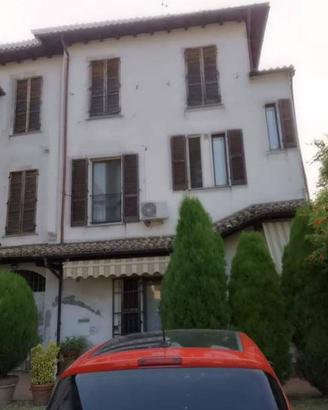 Immobile in asta di 105 m² con 4 locali a Bressana