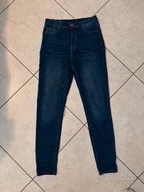 Pantalone shein