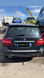 Mercedes classe b 200 ricambi auto anno 2013 al 20
