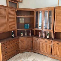 Mobile da soggiorno componibile in castagno