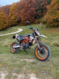 Ktm 690 SMC-R Depo A2