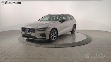 VOLVO V60 B4 Mild Hybrid (D) Automatico Plus Dark 