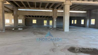 Immobile di 400 m² a Caianello