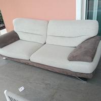 Divano e pouf poltrone e sofá