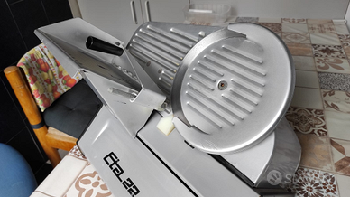 Affettatrice essegielle eta 22