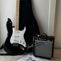 Chitarra elettricaFender Squier Stratocaster Pack 