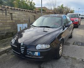 Alfa romeo 147 - 2002