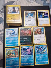 lotto 128 carte pokémon comuni miste 