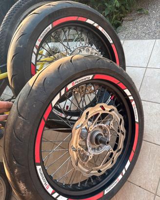 Cerchi motard husqvarna sm 125
