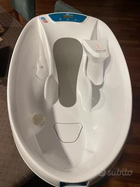 Vaschetta per il bagnetto con bilancia