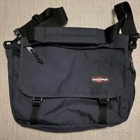 EASTPAK DELEGADE "Borsa blu".