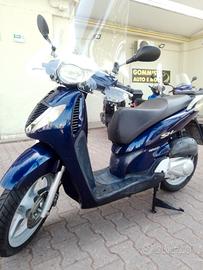 Honda sh150
