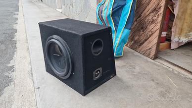 subwoofer soundstream 