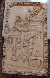 Antica tavola cinese in avoriolina