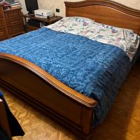 Letto matrimoniale 