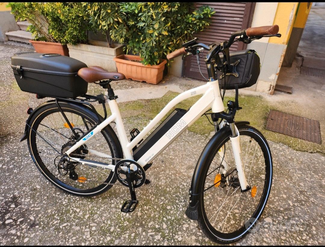 bici a pedalata assistita NCM Milano 28' 48V 12Ah Biciclette In