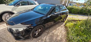 Mercedes A180d sedan