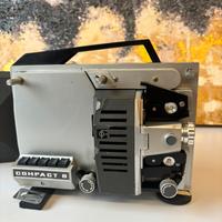 Poiettore cinematografico 8 mm marca Silma