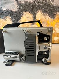 Poiettore cinematografico 8 mm marca Silma