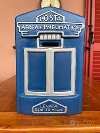 Salvadanaio vintage.