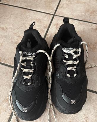 Balenciaga Triple S
