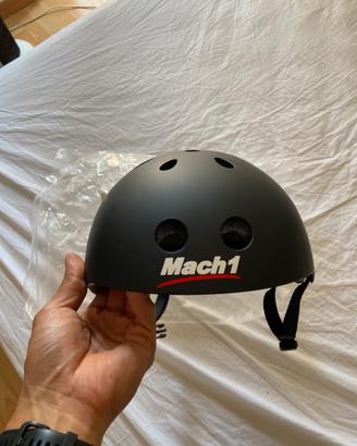 Casco per monopattino o bici