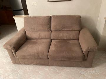 Divano Poltrone Sofà